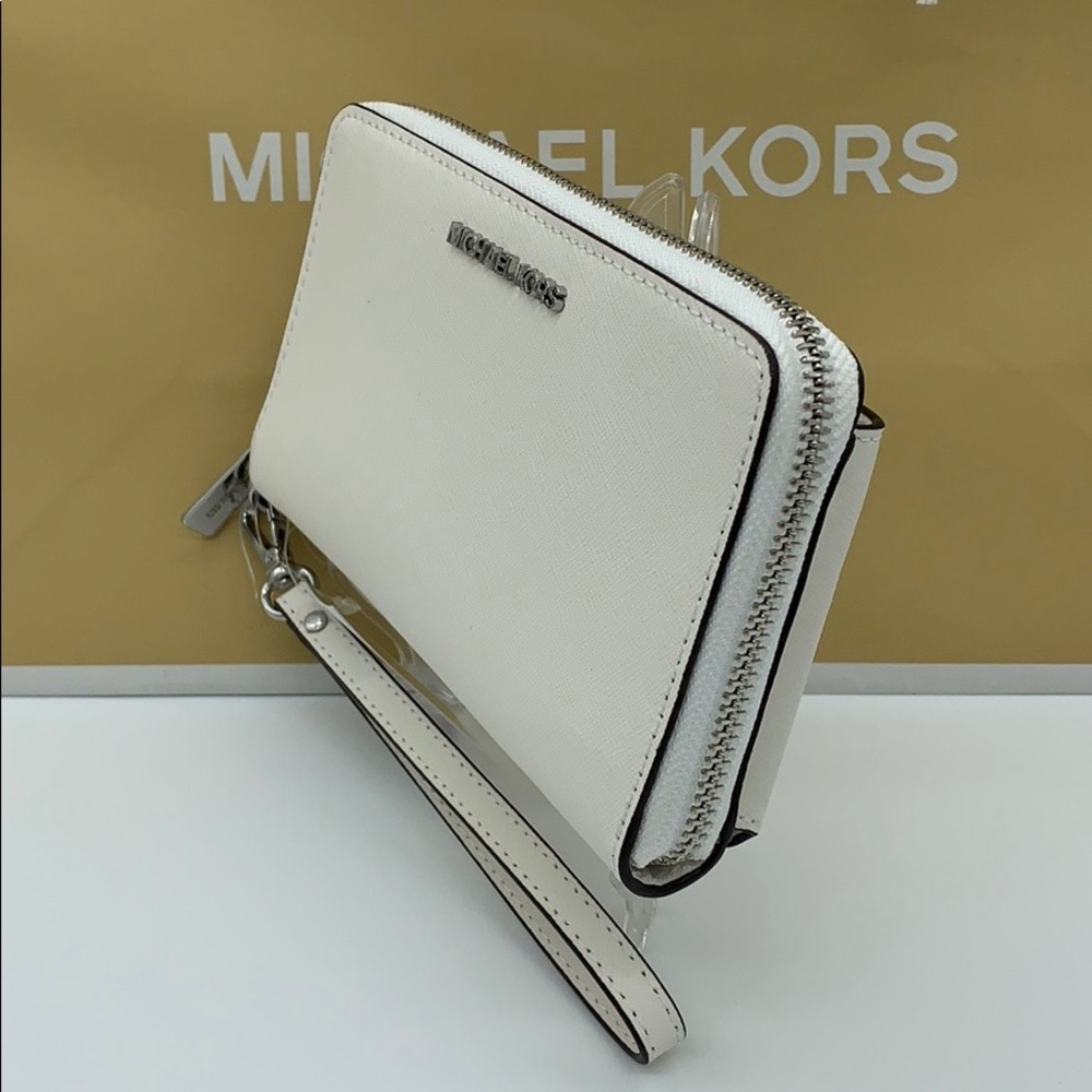 MICHAEL KORS MD ZA PHONE HOLDER WALLET Optic White - Picture 8 of 16